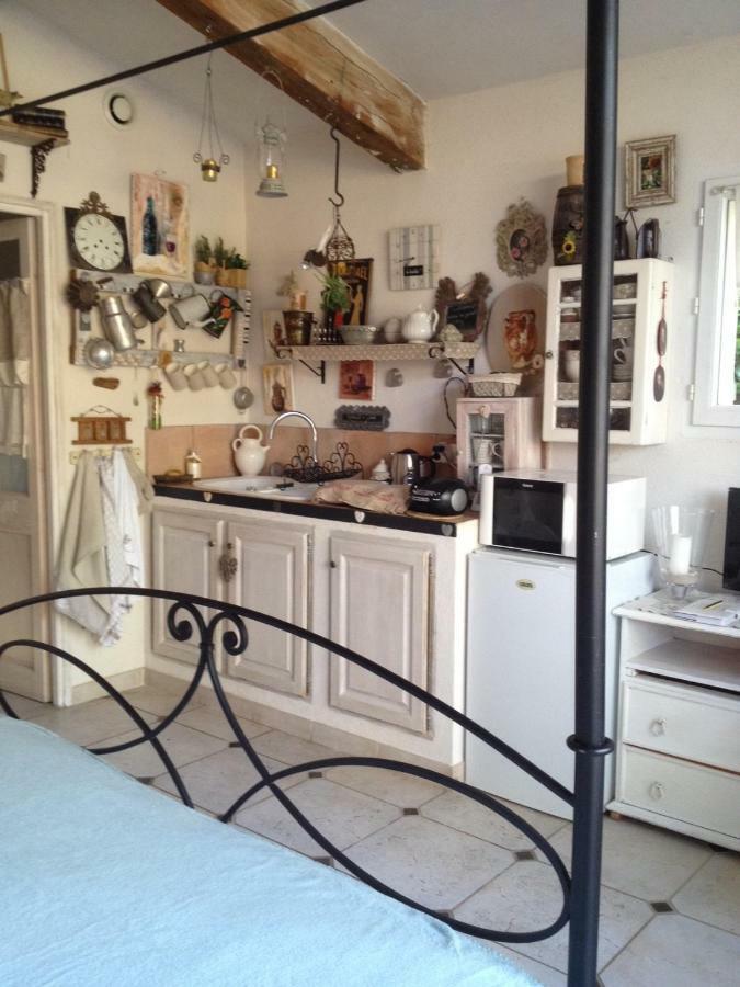 Appartamento L'Oustalet La Tour-dʼAigues Esterno foto